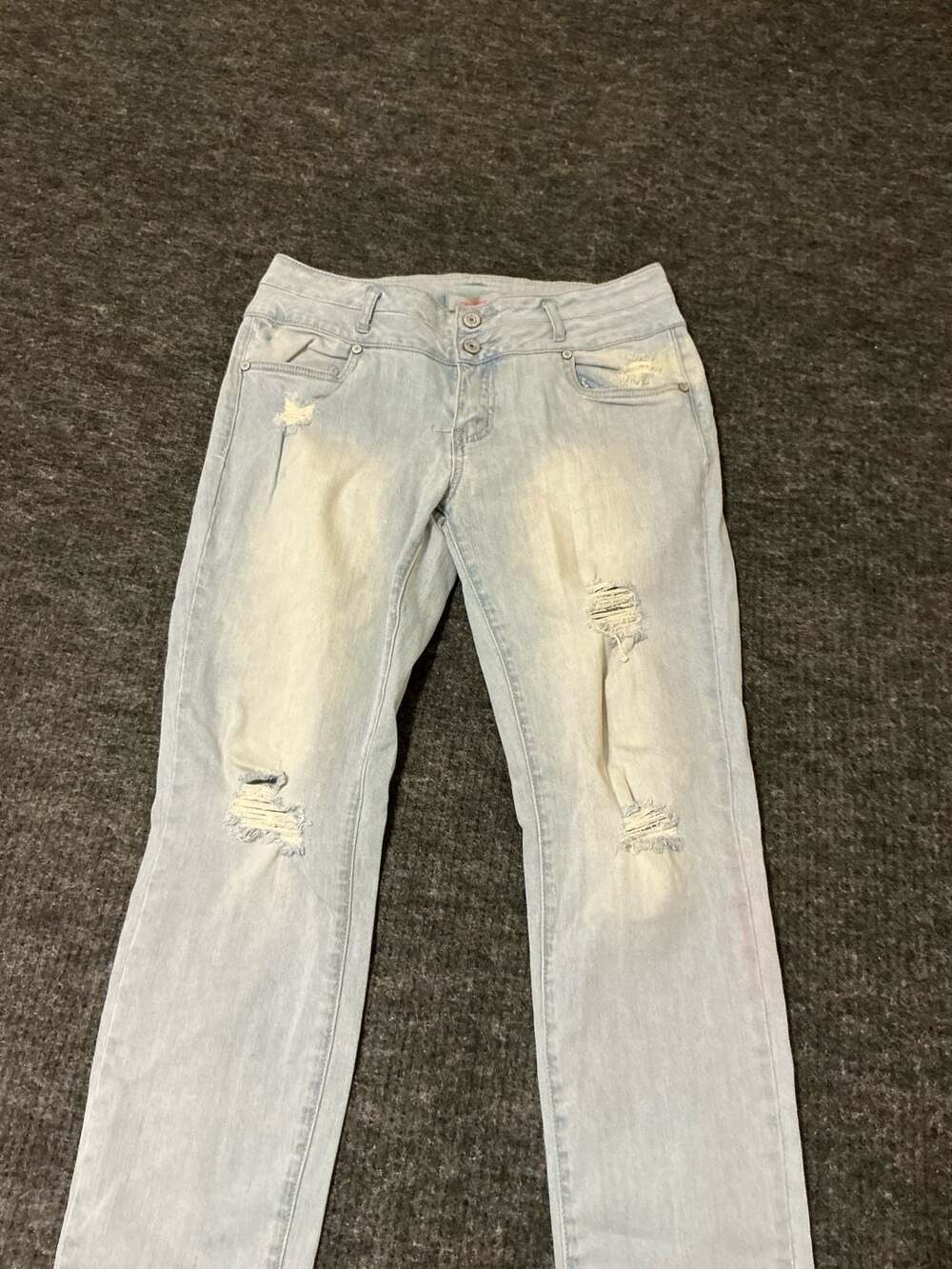 Refuge Light Wash Distressed Ripped Denim Jeans Womens Size 12 Light Blue